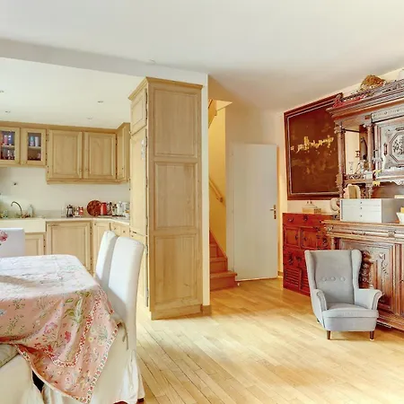 Lägenhet La Pompadour- *